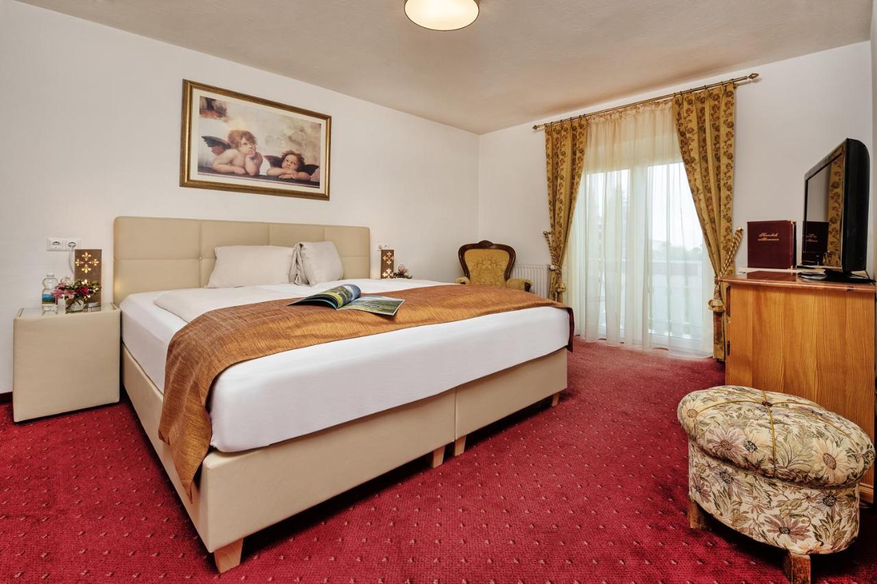 Hotel-Pension Melcher دروبولاخ ام فاكر المظهر الخارجي الصورة