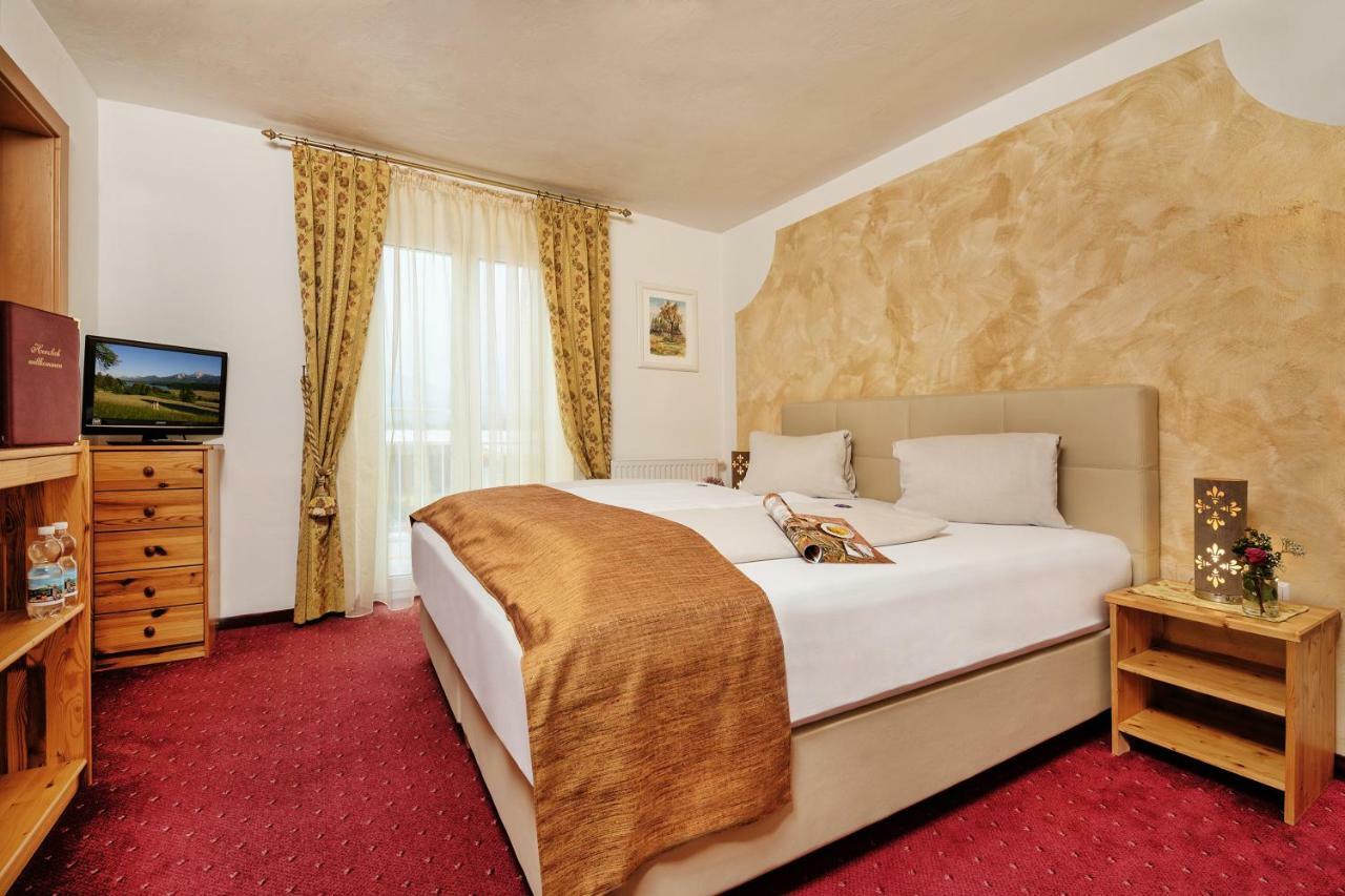 Hotel-Pension Melcher دروبولاخ ام فاكر الغرفة الصورة